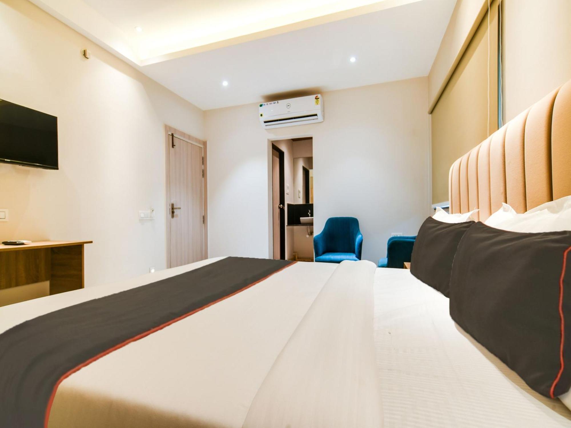 אינדורה Collection O Hotel Mint מראה חיצוני תמונה
