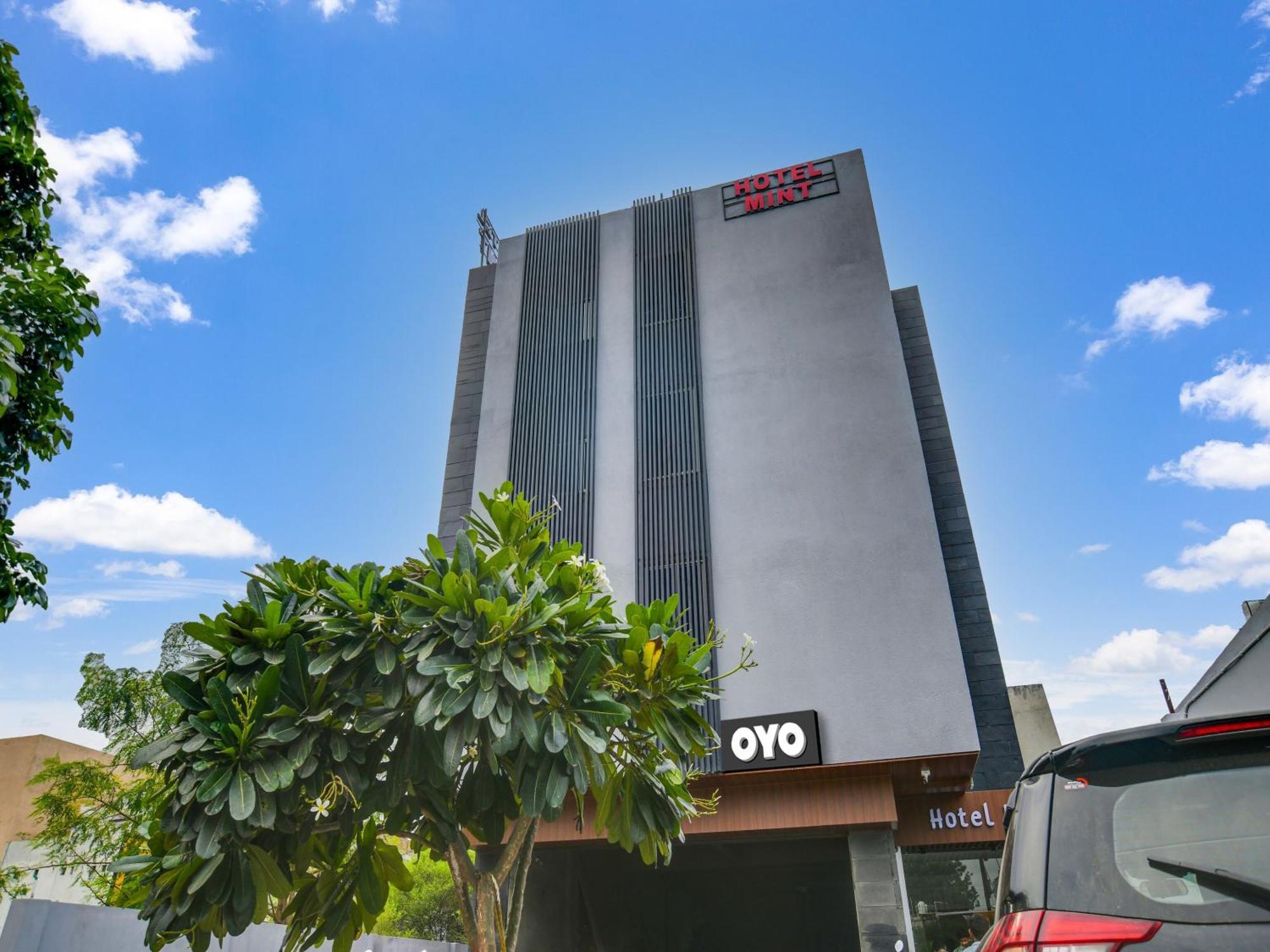 אינדורה Collection O Hotel Mint מראה חיצוני תמונה